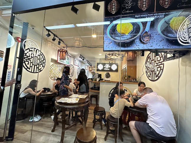 Comentarii opinii despre Darkness Dessert 甜品屋 - 36 Temple street / 100 Tanjong Pagar Road