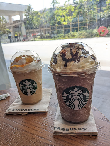 133 Canberra Vw, #01-06 Canberra Plaza, Singapore 750133