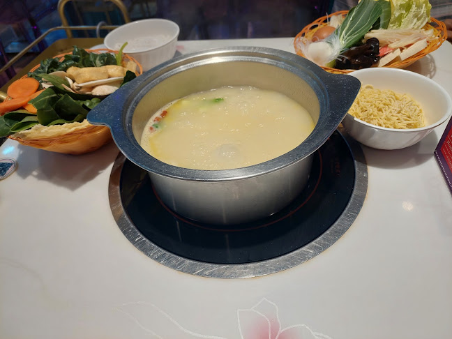 Shi Li Fang Hot Pot @ Grantral Mall - Singapore