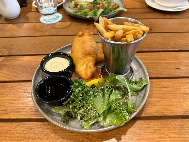 Privé Botanic Gardens