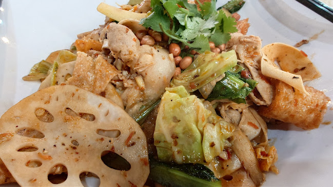 209B Clementi Ave 6, #01-10, Singapore 122209