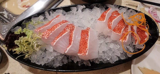 176 Orchard Rd, #05-16 The Centrepoint, Singapore 238843