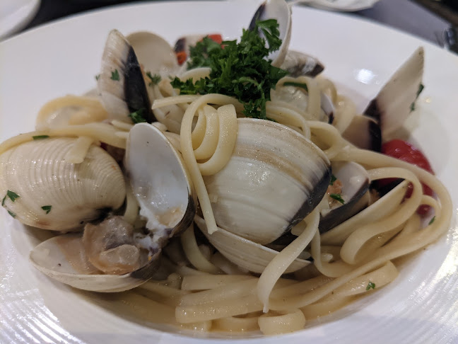 428 River Valley Rd, #01-01/2, Singapore 248327