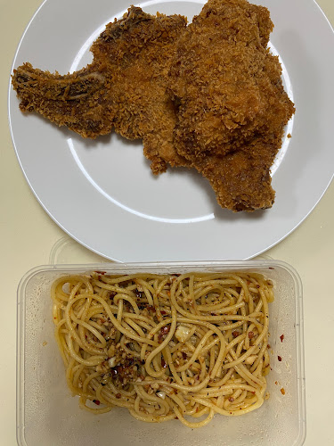 Comentarii opinii despre Victor's Western Grill And Pasta