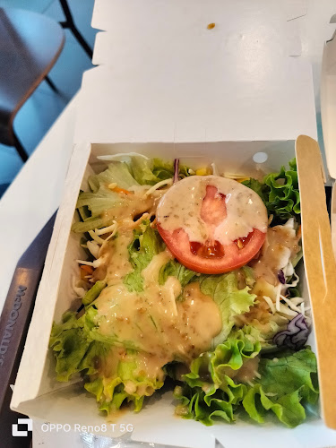 Opinii despre McDonald's Serangoon Avenue 3 în Singapore - Hospitality and gastronomy