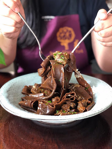 101 Jalan Kembangan, Singapore 419139