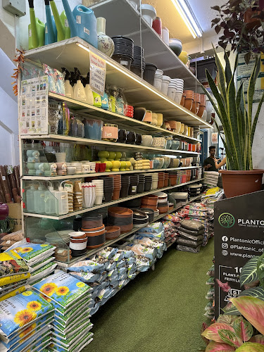 Ban Nee Chen Retail @ Chong Pang