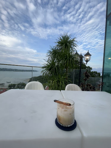 Opinii despre Atelier By The Bay în Singapore - Hospitality and gastronomy