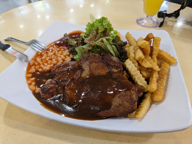 Victor's Western Grill And Pasta - Hospitality and gastronomy