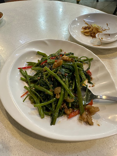 J.B. Ah Meng Restaurant - Hospitality and gastronomy