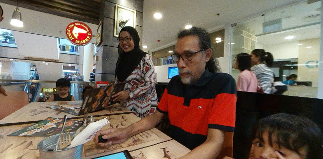 The Manhattan Fish Market - Singapore