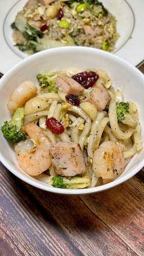 90 Hougang Ave 10, #01-40 Hougang Mall, Singapore 538766