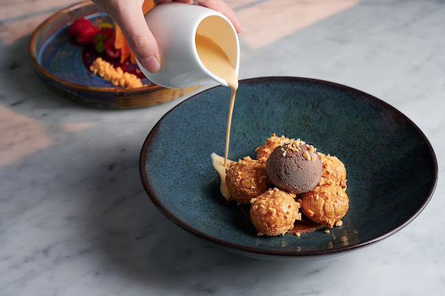 Opinii despre The Stamford Brasserie în Singapore - Hospitality and gastronomy