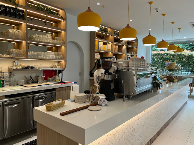 2 Kovan Rd, #01-10 Simon Plaza, Singapore 548008