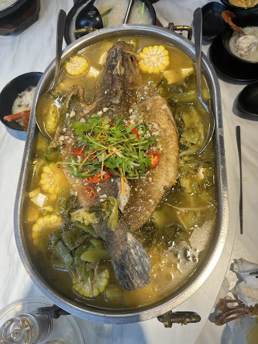 Wok Master Paya Lebar Square |Singapore Chinese Restaurant | Chili Crabs Curry Fish Head - Singapore