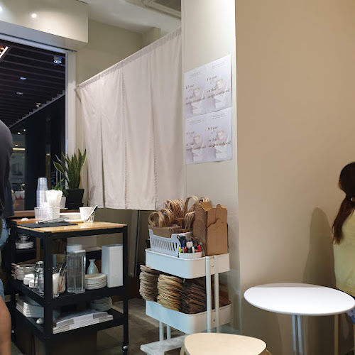 Comentarii opinii despre Sugar And Tease Patisserie Cafe