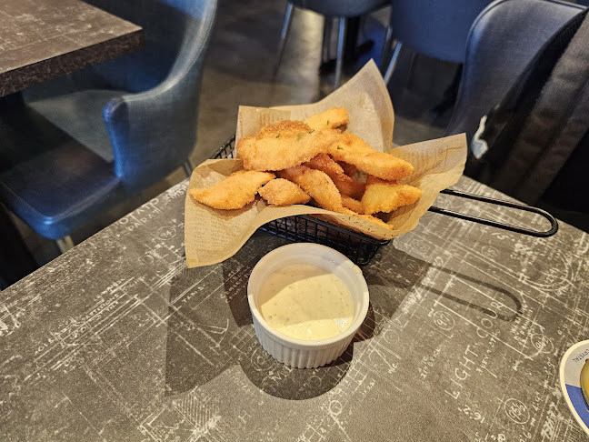 1 Yuan Ching Rd, #01-03A/07, Singapore 618640