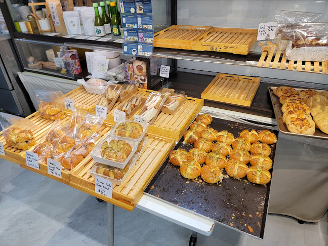 Morimori Yogashi Pte Ltd