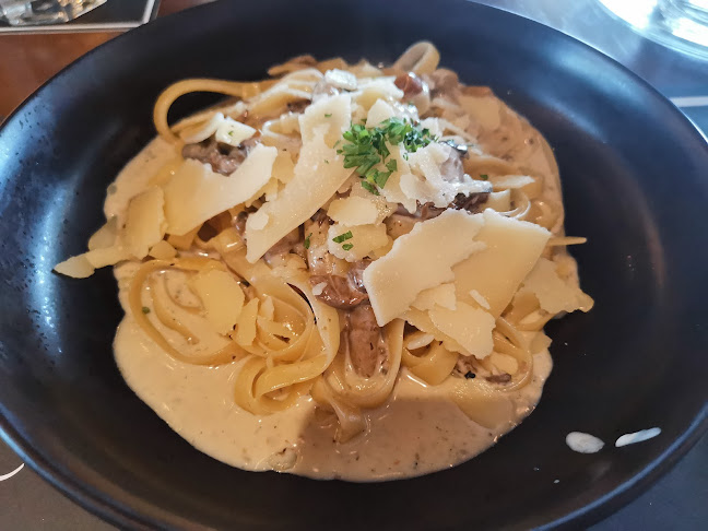 Opinii despre Wine Connection Bistro în Singapore - Hospitality and gastronomy