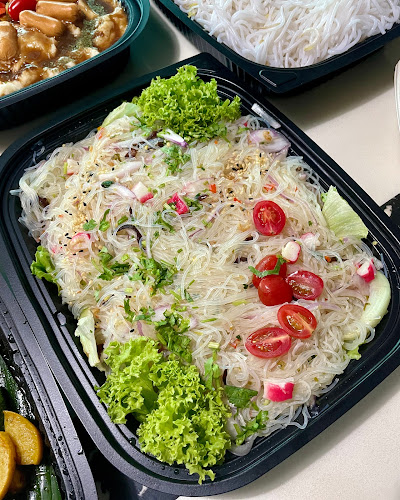 Comentarii opinii despre Yea! Mama Experiential Catering