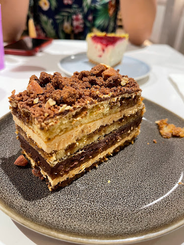 Cedele Bakery Kitchen - Parkway Parade - Singapore