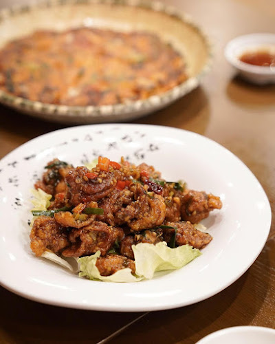 64 Peck Seah St, Singapore 079325