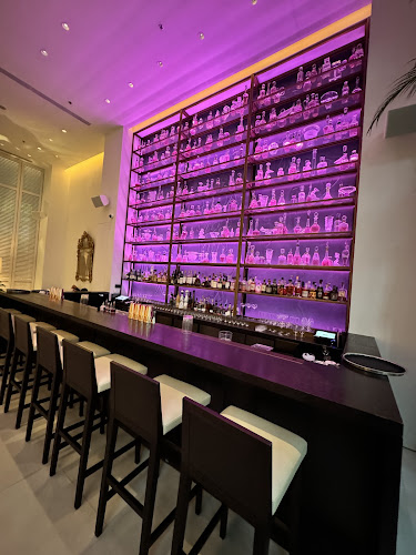 38 Cuscaden Rd, Singapore 249731