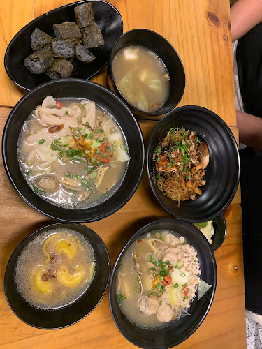 Cheeky Bee Hoon, Katong 麒记米粉 - Hospitality and gastronomy