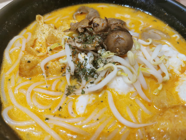 Greendot Northpoint - Hospitality and gastronomy