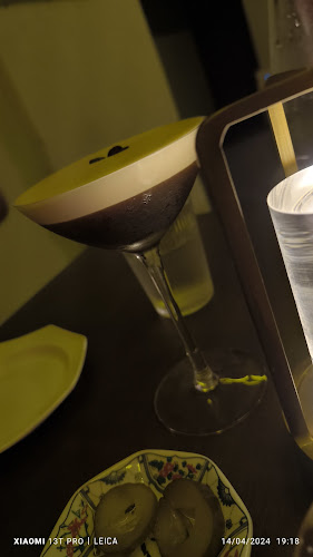 284 Lavender St., Singapore 338802