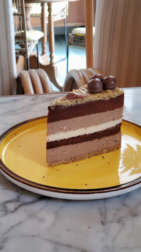 Privé ACM - Singapore