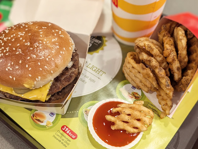 Opinii despre McDonald's Bukit Batok West în Singapore - Hospitality and gastronomy