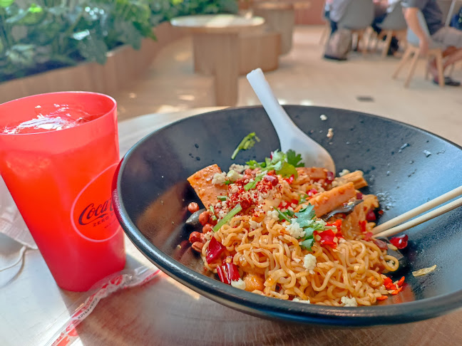 Opinii despre The Dining Avenue în Singapore - Hospitality and gastronomy