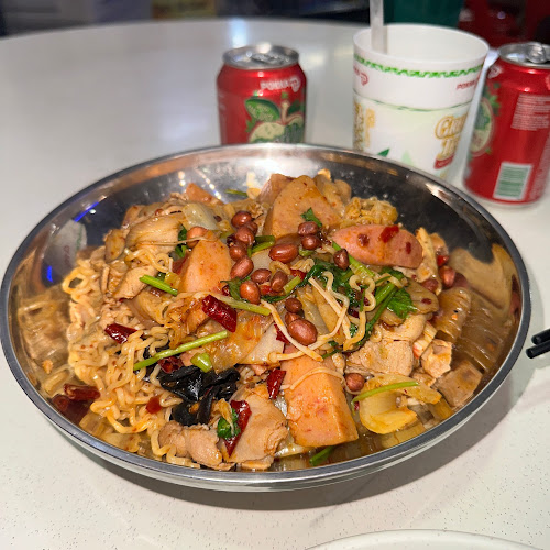 132 Mala - Hospitality and gastronomy