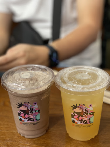 Comentarii opinii despre COTTI COFFEE - THE SELETAR MALL