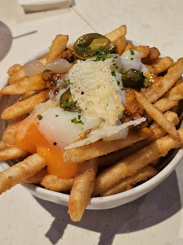 50 Jurong Gateway Rd, #01-05 Jem, Singapore 608549