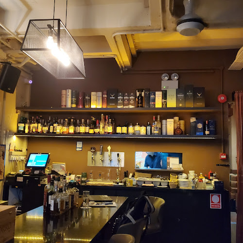 Tom, Dick & Hillary's - Singapore