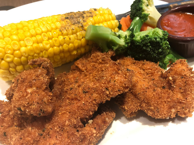 ASTONS Specialities @ City Square Mall - Hospitality and gastronomy