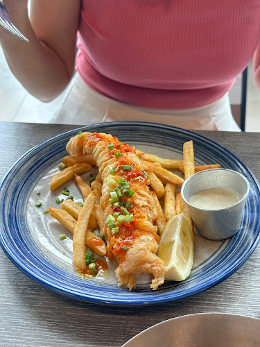 Fish & Co. - Singapore