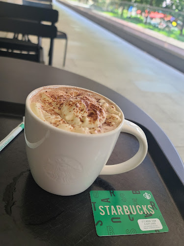 Opinii despre Starbucks City Square Mall în Singapore - Hospitality and gastronomy