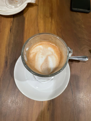 Comentarii opinii despre Geláre Bugis+