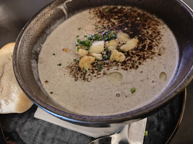 1 HarbourFront Walk, #01-161/162 Vivocity, Singapore 098585