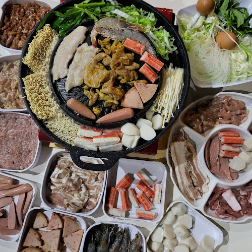 Opinii despre QI XIN Mookata în Singapore - Hospitality and gastronomy