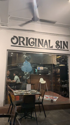 01-62 Jln Merah Saga, % Arabica Singapore Chip Bee Gardens, Blk 43, Singapore 278115