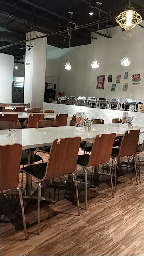 Comentarii opinii despre LUNA Concept