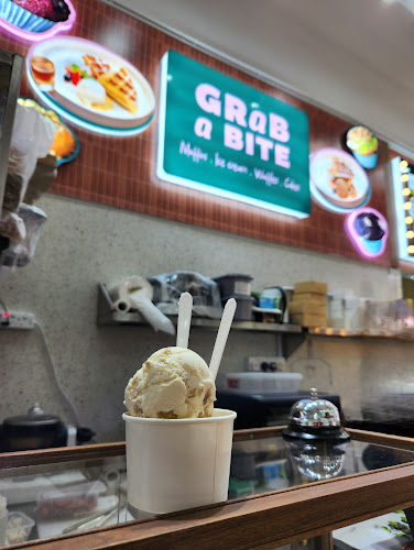 Comentarii opinii despre Grab A Bite