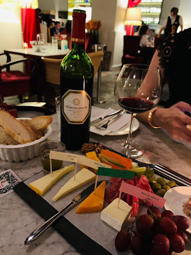 Ling Ling by The Wine Company - Hospitality and gastronomy