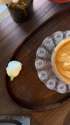 Comentarii opinii despre Under Der Linden: Café | Pets Friendly | Events Space | Restaurant | One North | Portsdown | Coffee