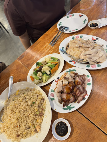 Wee Nam Kee Hainanese Chicken Rice Restaurant