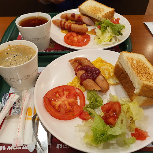 MOS Burger - Marina Bay Link Mall - Singapore